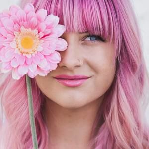 Meet your Posher, Carlie